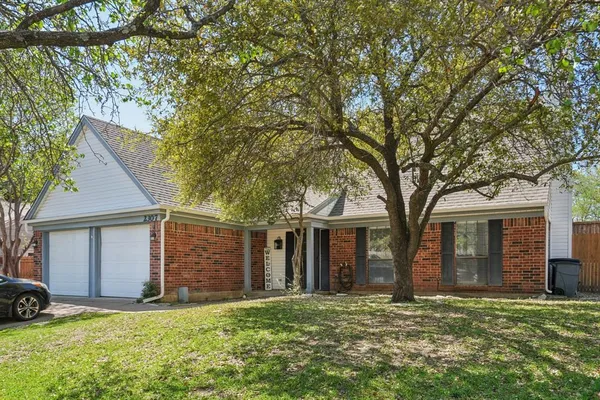 $420,000 | 2307 Harrington Court, Euless, TX 76039