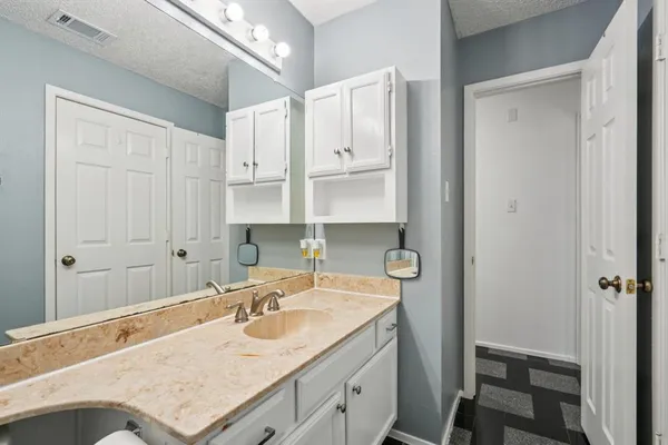 $420,000 | 2307 Harrington Court, Euless, TX 76039