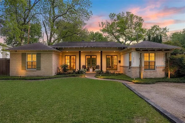 $650,000 | 3856 Shorecrest Drive, Dallas, TX 75209