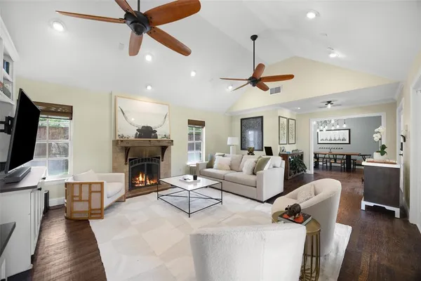 $650,000 | 3856 Shorecrest Drive, Dallas, TX 75209