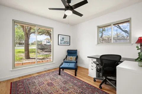 $399,900 | 11900 Oakbrook Drive, Austin, TX 78753