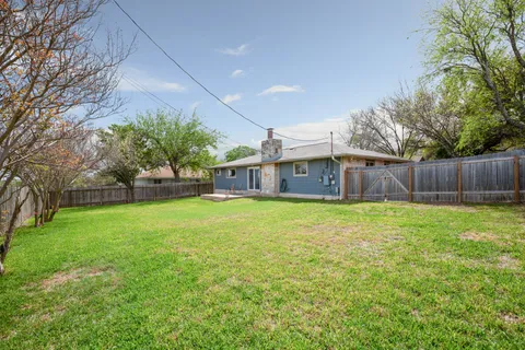 $399,900 | 11900 Oakbrook Drive, Austin, TX 78753