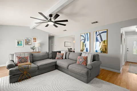 $399,900 | 11900 Oakbrook Drive, Austin, TX 78753