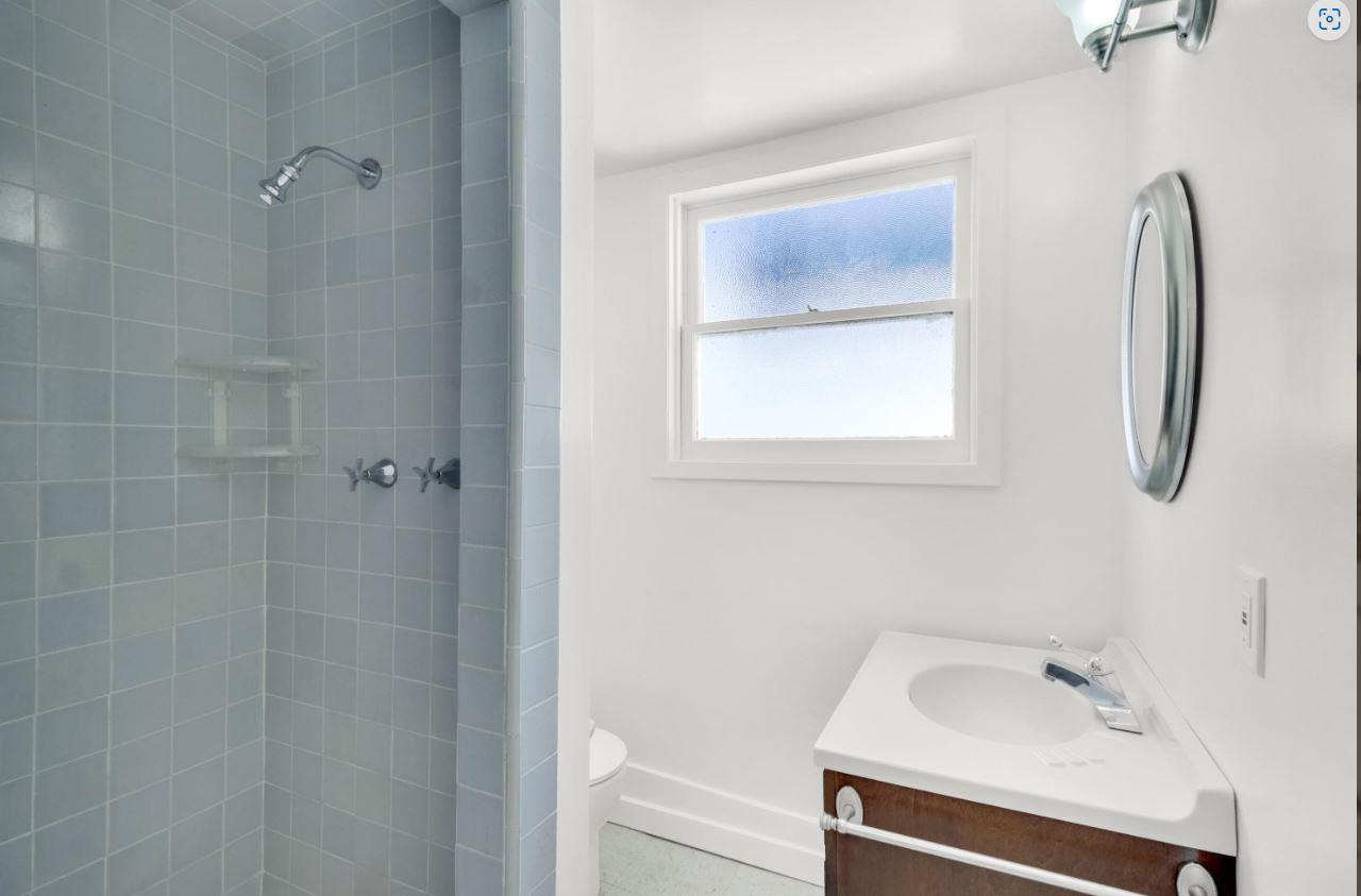 58 Pinehaven Drive Daly City, CA 94015 - Photo 32 of 38 a bathroom with a tub sink and mirror