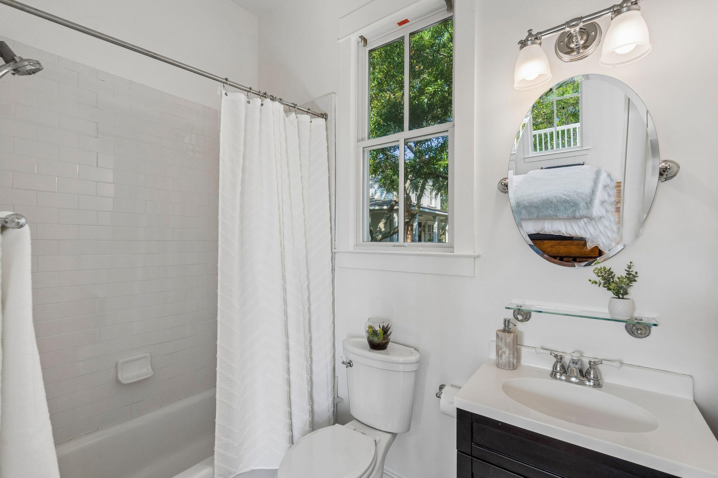 9 William Street Mount Pleasant, SC 29464 - Photo 23 of 59 9WilliamSt-KeenEyeMarketing-034