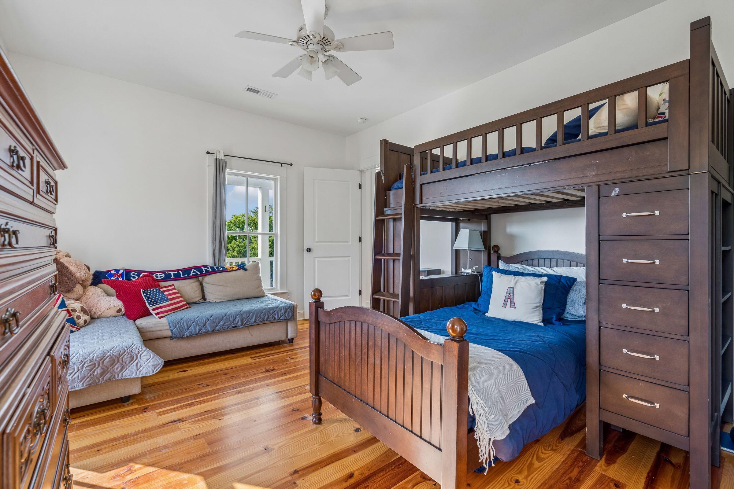 9 William Street Mount Pleasant, SC 29464 - Photo 38 of 59 9WilliamSt-KeenEyeMarketing-052