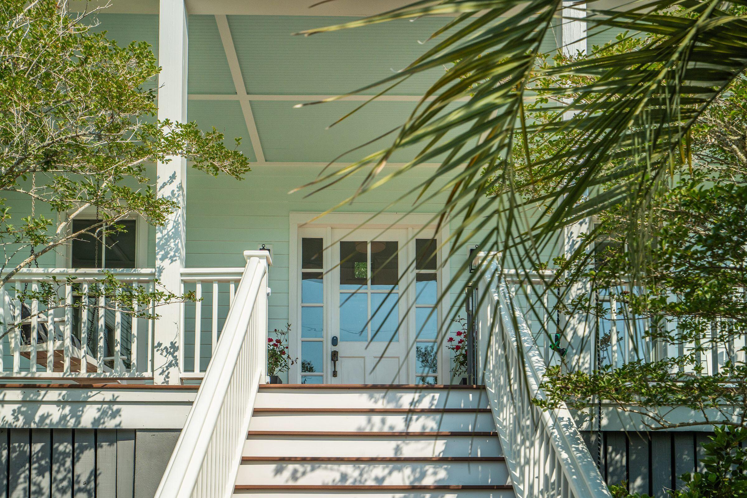 9 William Street Mount Pleasant, SC 29464 - Photo 4 of 59 9WilliamSt-KeenEyeMarketing-006