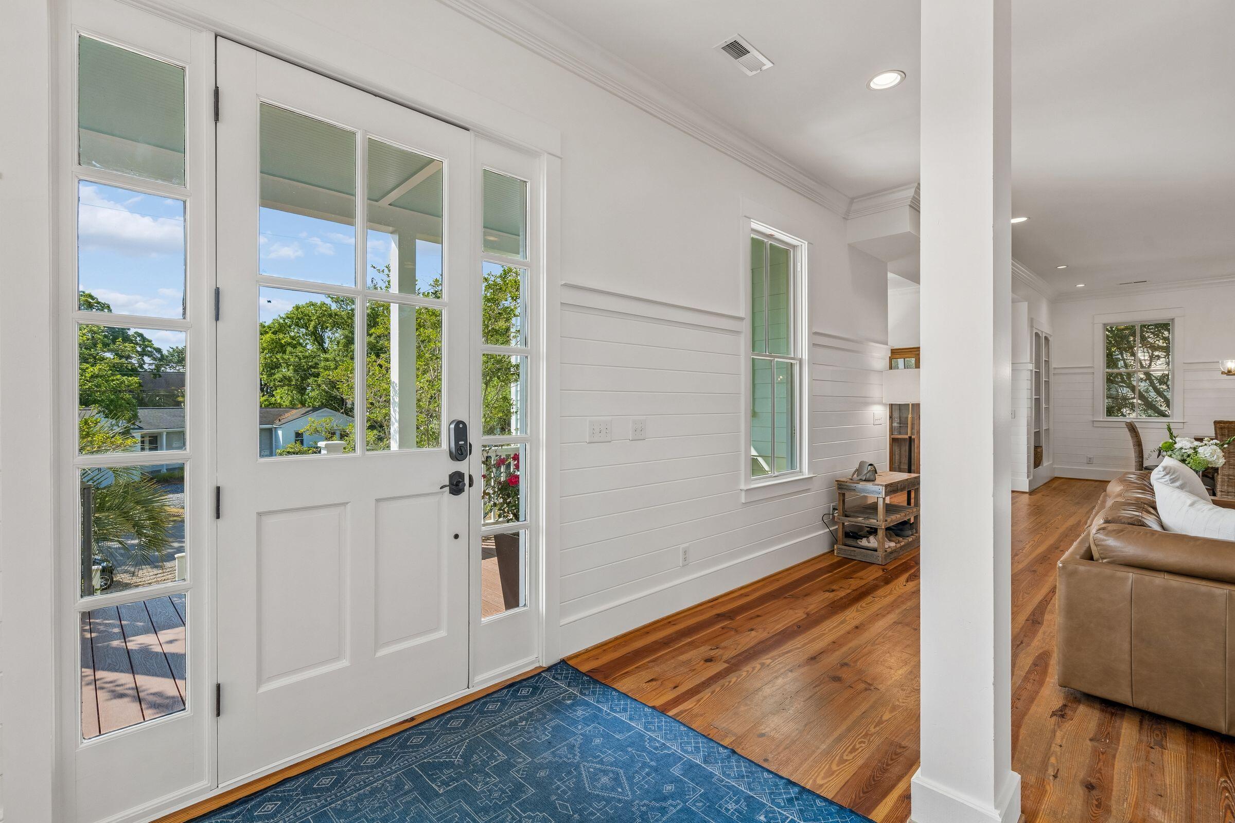 9 William Street Mount Pleasant, SC 29464 - Photo 7 of 59 9WilliamSt-KeenEyeMarketing-012