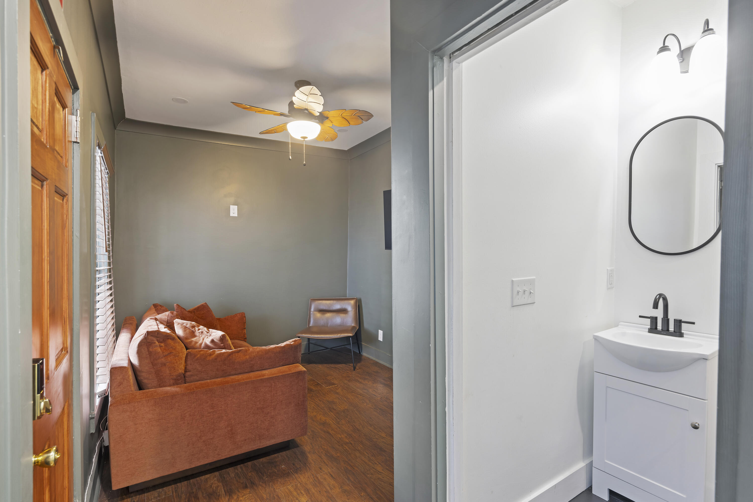 66 Line Street, Unit A Charleston, SC 29403 - Photo 20 of 32 243A0352