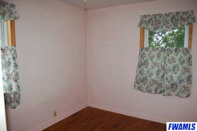7314 Fahlsing Road Woodburn, IN 46797 - Photo 11 of 20 Gallery Image 11