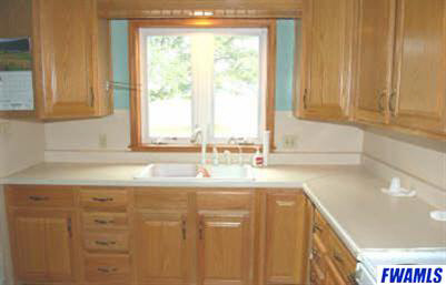 7314 Fahlsing Road Woodburn, IN 46797 - Photo 4 of 20 Gallery Image 4
