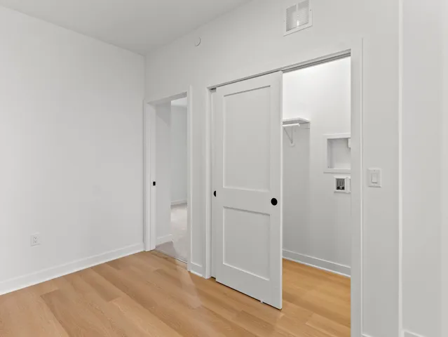 $429,900 | 4163 East Hemlock Drive, Unit 106, Oak Creek, WI 53154