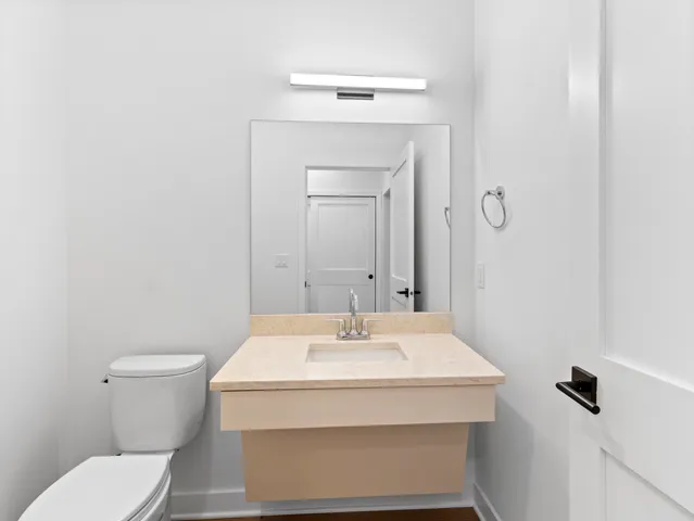 $429,900 | 4163 East Hemlock Drive, Unit 106, Oak Creek, WI 53154