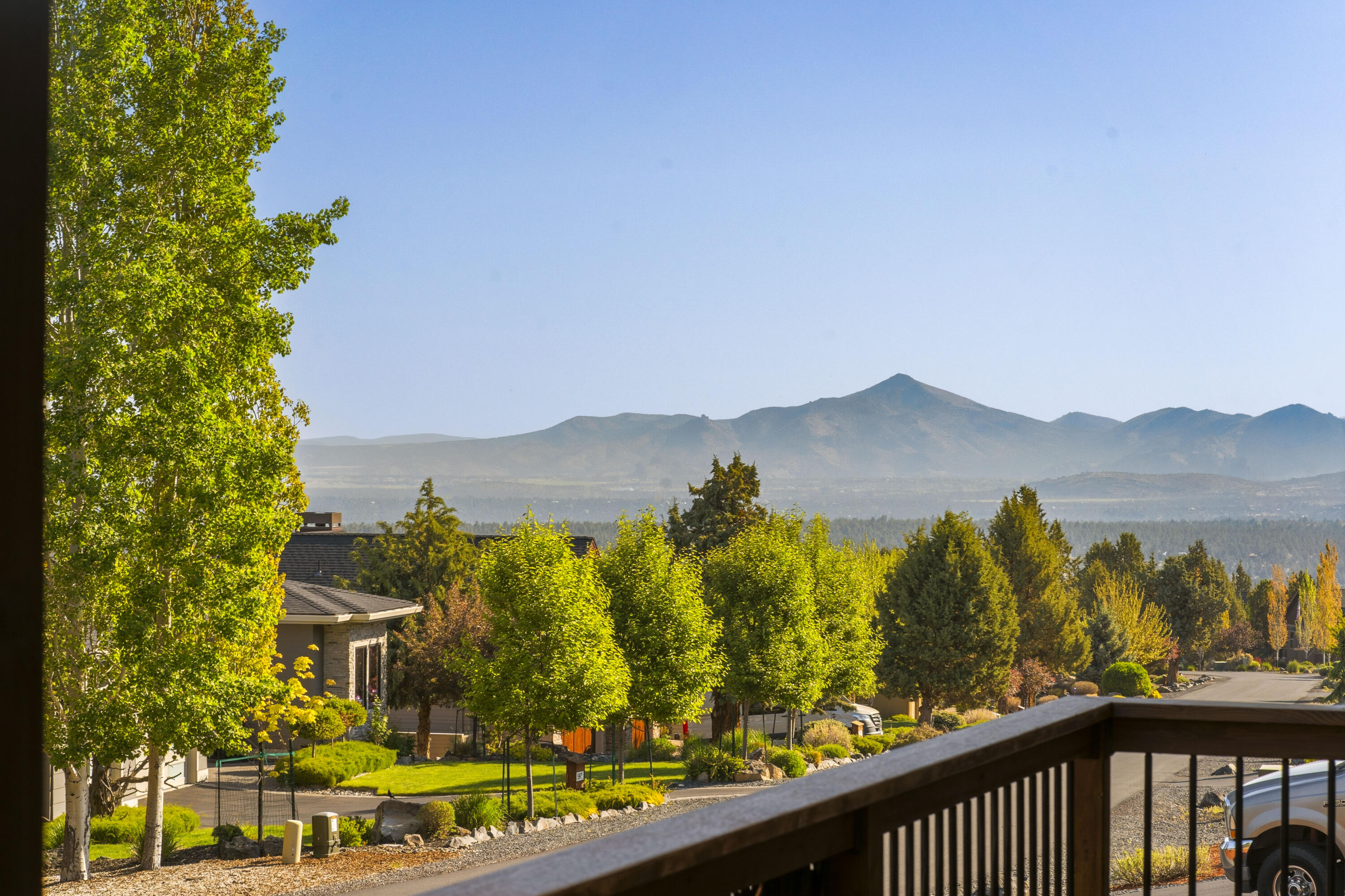 628 Highland Meadow Loop Redmond, OR 97756 - Photo 18 of 99