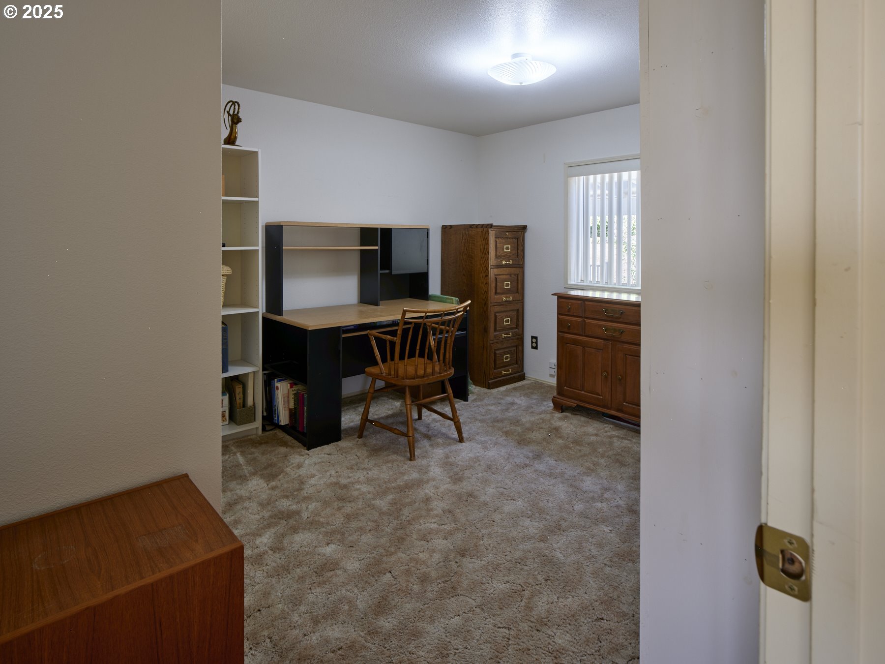 5389 Green Mountain Road Woodland, WA 98674 - Photo 16 of 47 a view of workspace with furniture and window