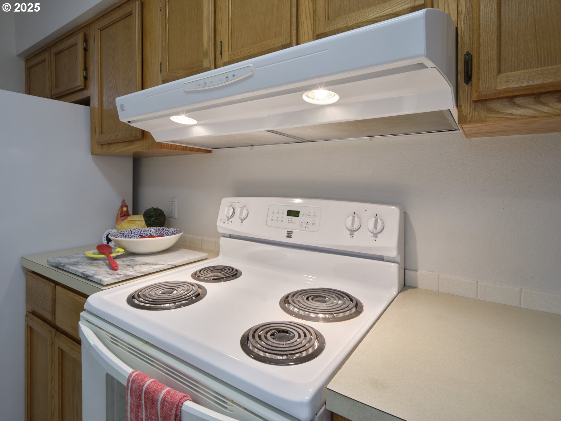 5389 Green Mountain Road Woodland, WA 98674 - Photo 24 of 47 a utility room with dryer and washer