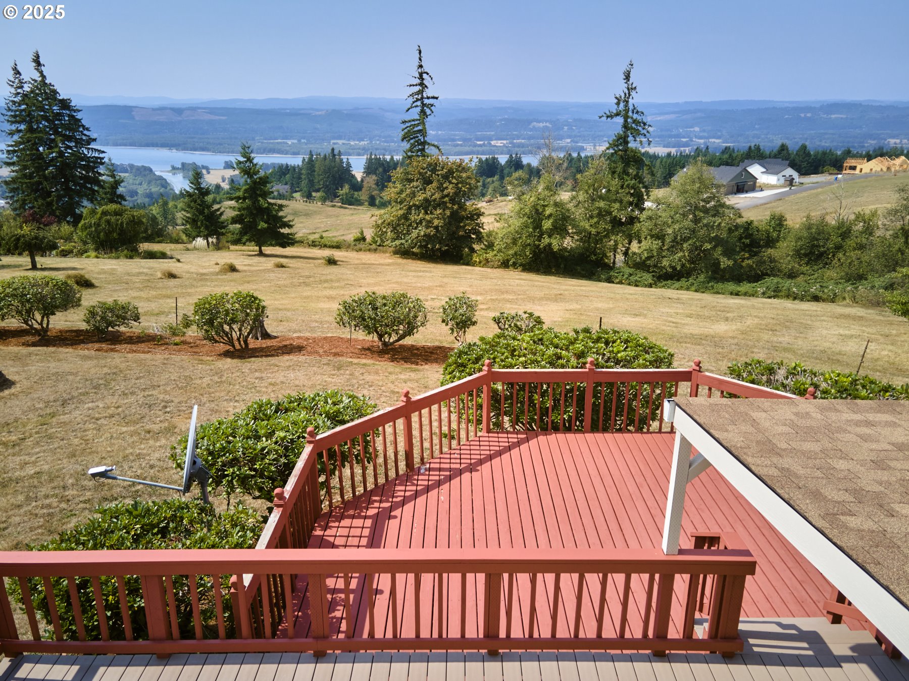 5389 Green Mountain Road Woodland, WA 98674 - Photo 36 of 47 a view of balcony with yard