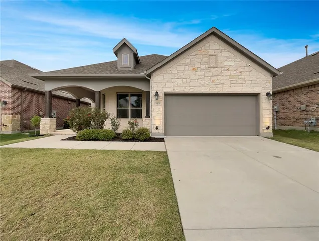 $400,000 | 818 Susan Street, Anna, TX 75409