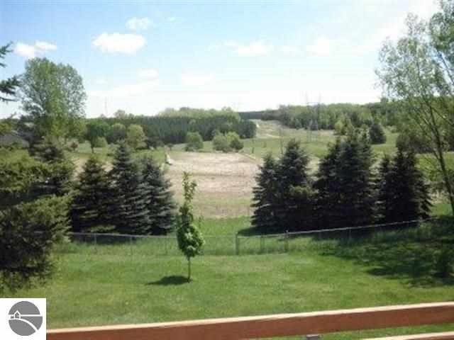 822 High Lake Road Traverse City, MI 49696 - Photo 2 of 9 1830964-1.JPG