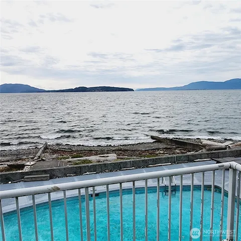 $1,750 | 3869 Saltspring Drive, Unit 2, Ferndale, WA 98248
