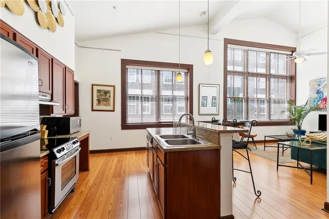 $2,100 | 923 Constance Street, Unit 116, New Orleans, LA 70130