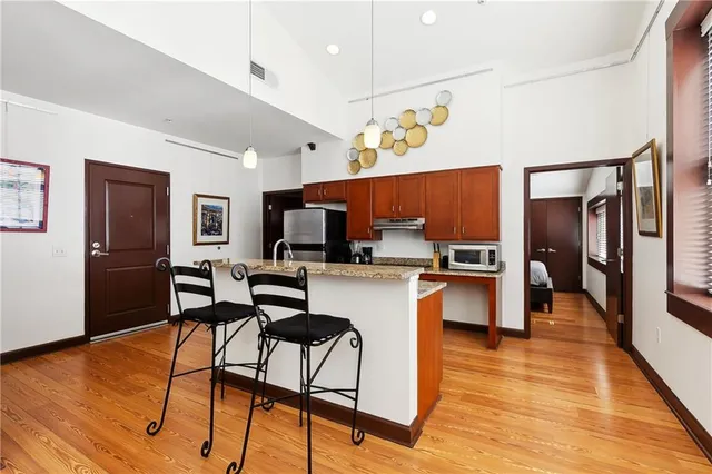 $2,100 | 923 Constance Street, Unit 116, New Orleans, LA 70130