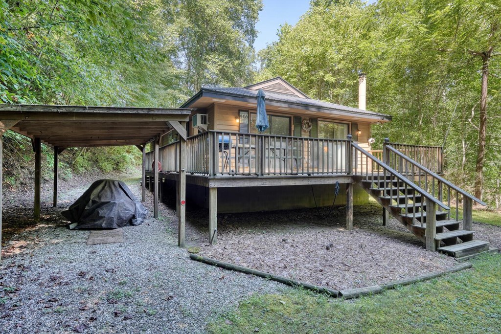 8088 Ivylog Gap Road Young Harris, GA 30582 - Photo 6 of 39 Gallery Image 6