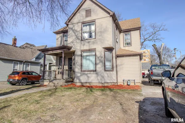 $159,900 | 356 South Capitol Street, Pekin, IL 61554