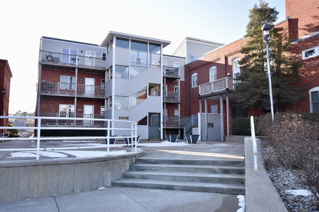 45 Main Street, Unit 115 Wareham, MA 02571 - Photo 30 of 37