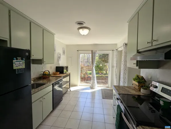 $638,000 | 2520 Naylor Street, Charlottesville, VA 22903