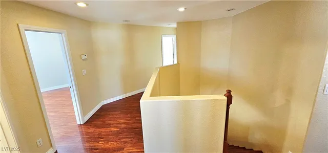 $2,500 | 5876 Capsicum Court, Las Vegas, NV 89118