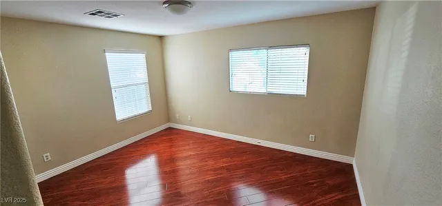 $2,500 | 5876 Capsicum Court, Las Vegas, NV 89118