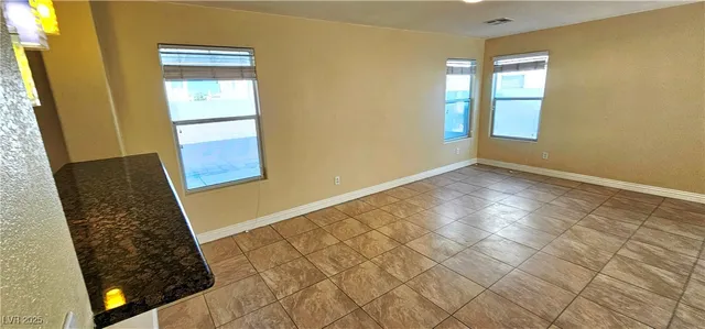 $2,500 | 5876 Capsicum Court, Las Vegas, NV 89118