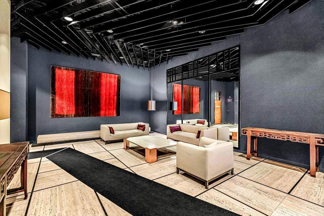 301 East 45th Street, Unit 10E Manhattan, NY 10017 - Photo 9 of 10