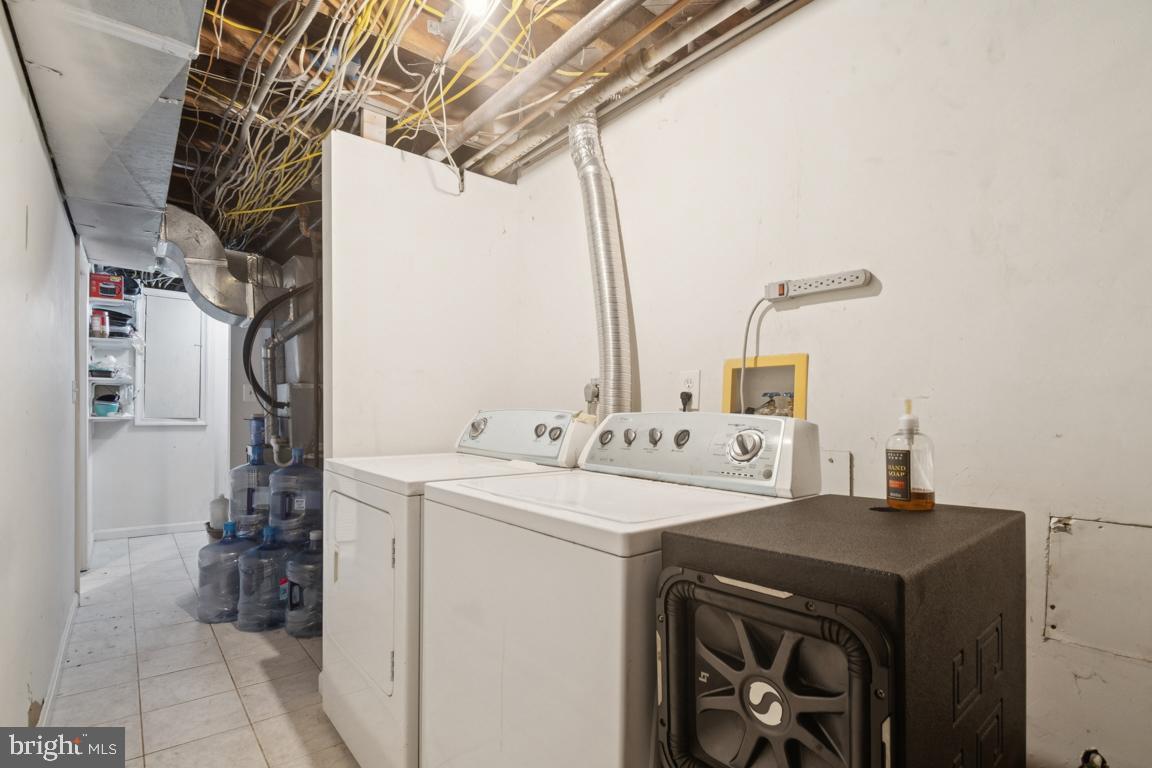2025 Fairland Road Silver Spring, MD 20904 - Photo 15 of 23 a utility room with dryer and washer