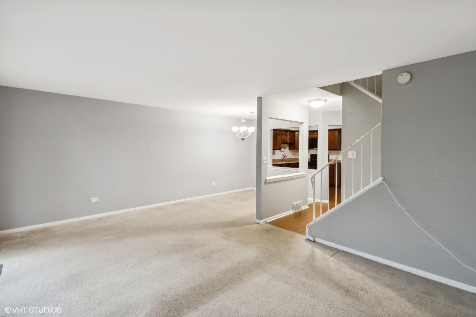 131 West Lake Cook Road Palatine, IL 60074 - Photo 8 of 27 Gallery Image 8