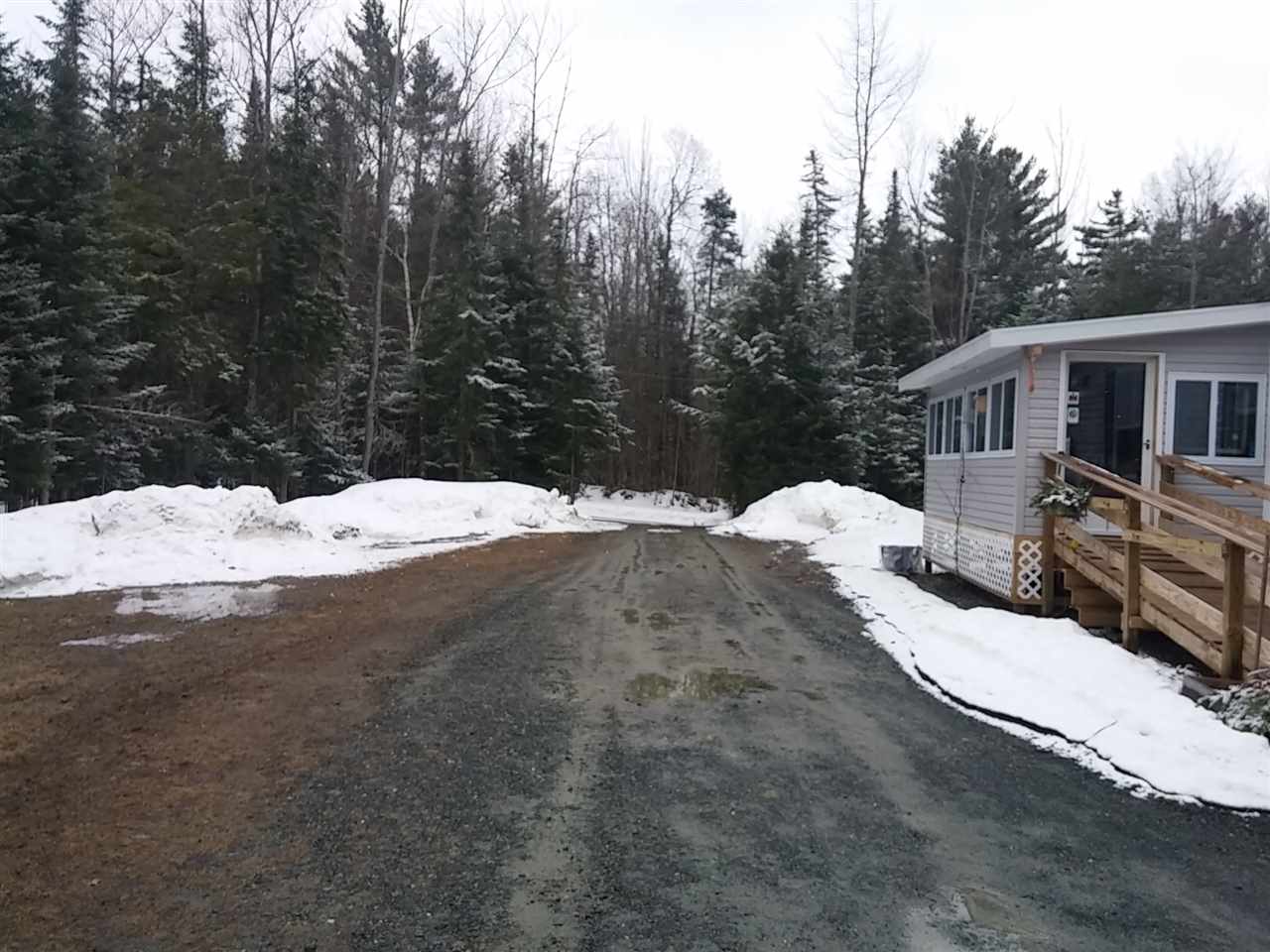 249 Hall Road Whitefield, NH 03598 - Photo 4 of 11