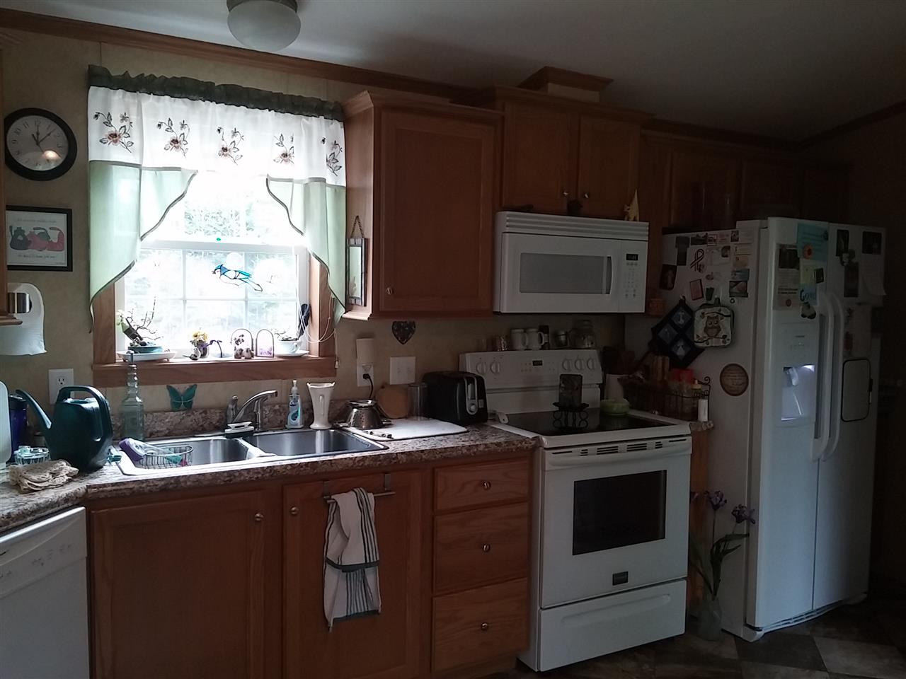 249 Hall Road Whitefield, NH 03598 - Photo 8 of 11