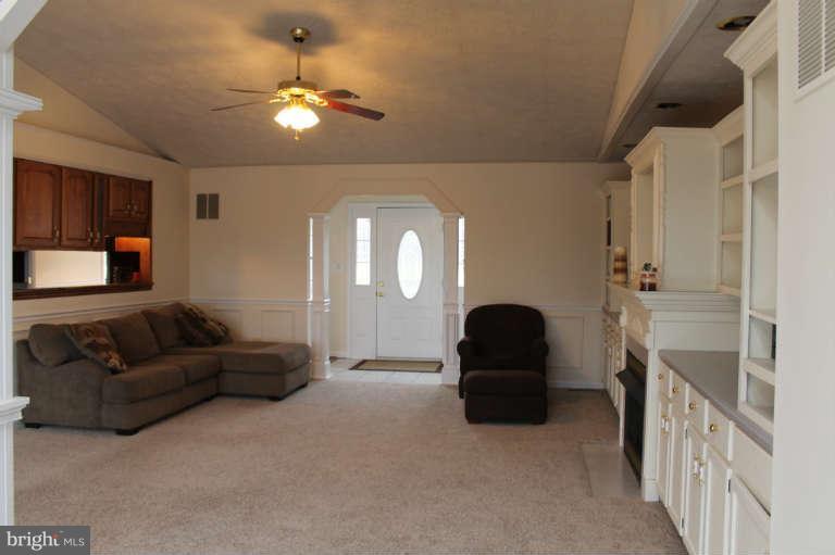 1220 Hollow Road Gore, VA 22637 - Photo 7 of 30 Family Room