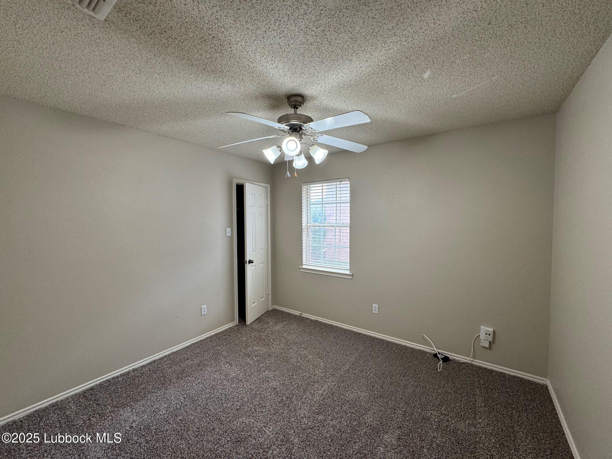 6811 6th Street Lubbock, TX 79416 - Photo 8 of 13 IMG_6581