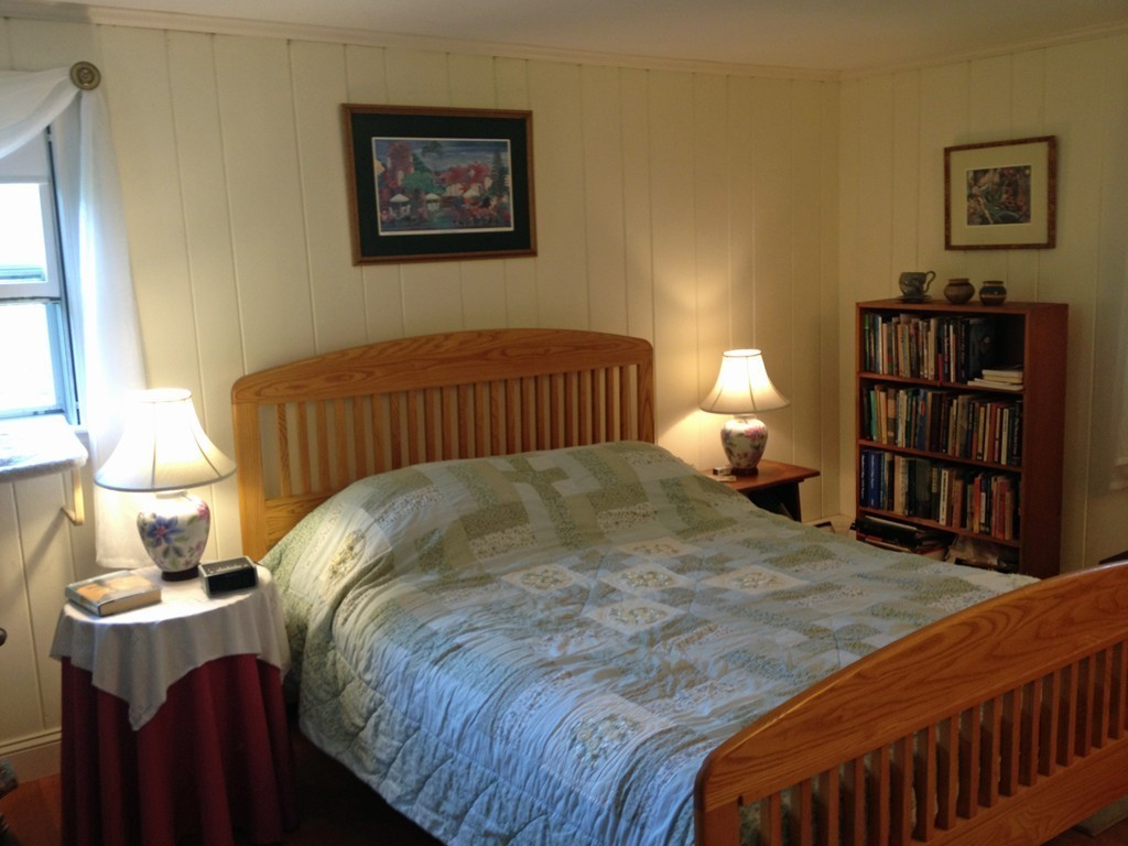 112 Acushnet Road Mattapoisett, MA 02739 - Photo 8 of 19 Gallery Image 8