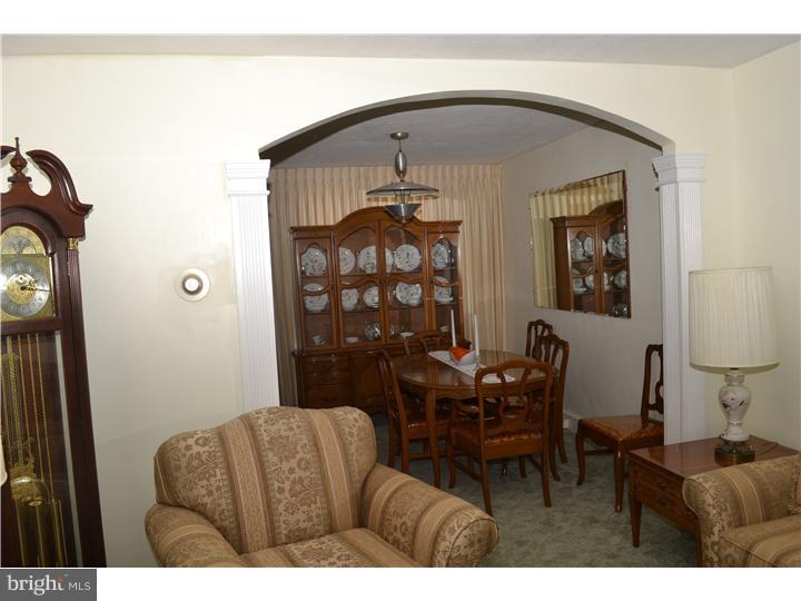 6955 Clinton Road Upper Darby, PA 19082 - Photo 3 of 15 Dining Room