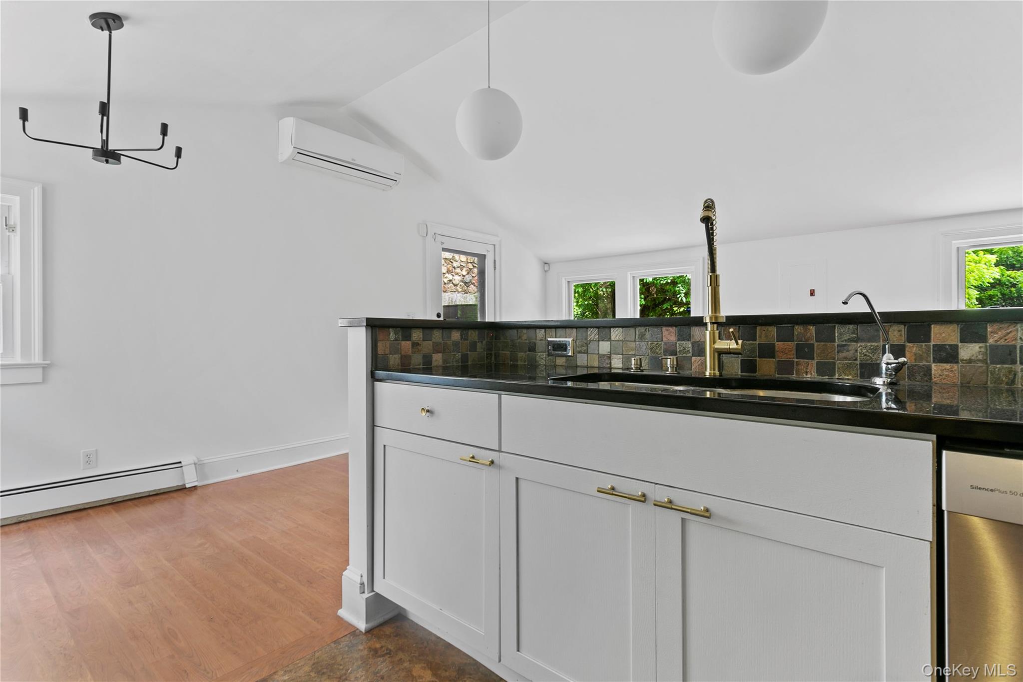 392 Main Street Cold Spring, NY 10516 - Photo 12 of 28