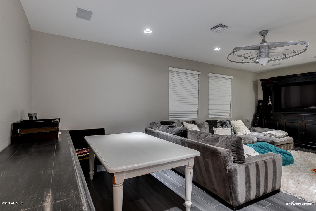 3786 East Del Rio Street Gilbert, AZ 85295 - Photo 32 of 112 38-Del Rio