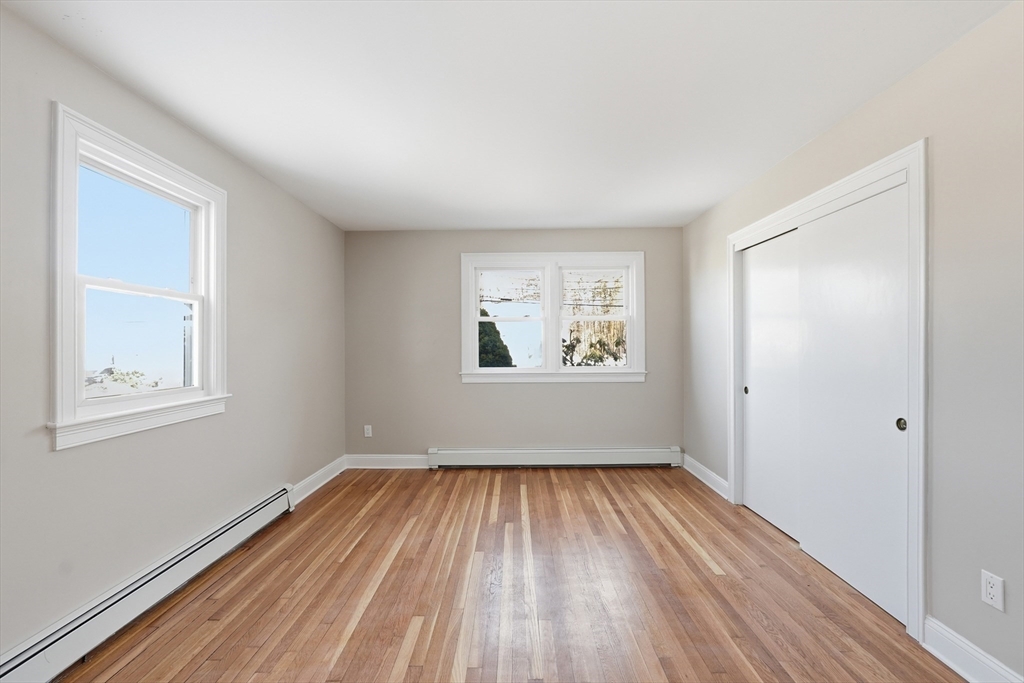 542 Oak Hill Road Fitchburg, MA 01420 - Photo 19 of 33