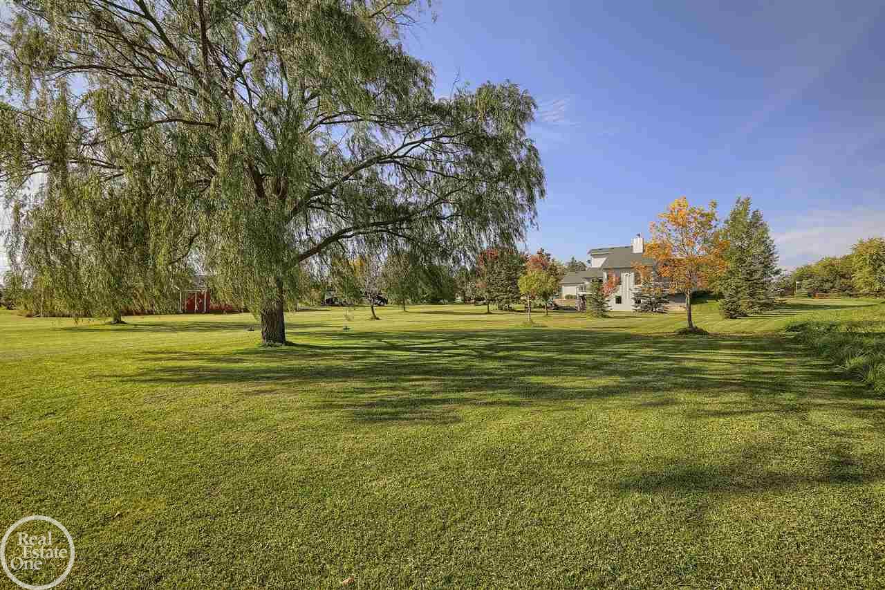 63700 Bates Road New Haven, MI 48050 - Photo 15 of 53 31397950-14.JPG