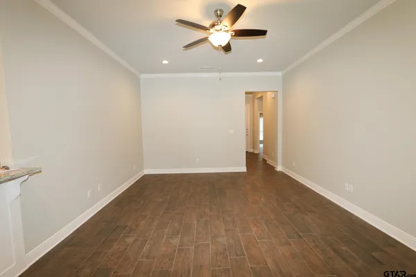 $1,800 | 10243 County Road 135, Flint, TX 75762