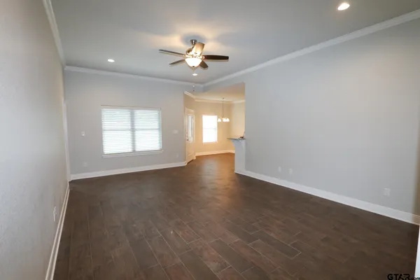 $1,800 | 10243 County Road 135, Flint, TX 75762