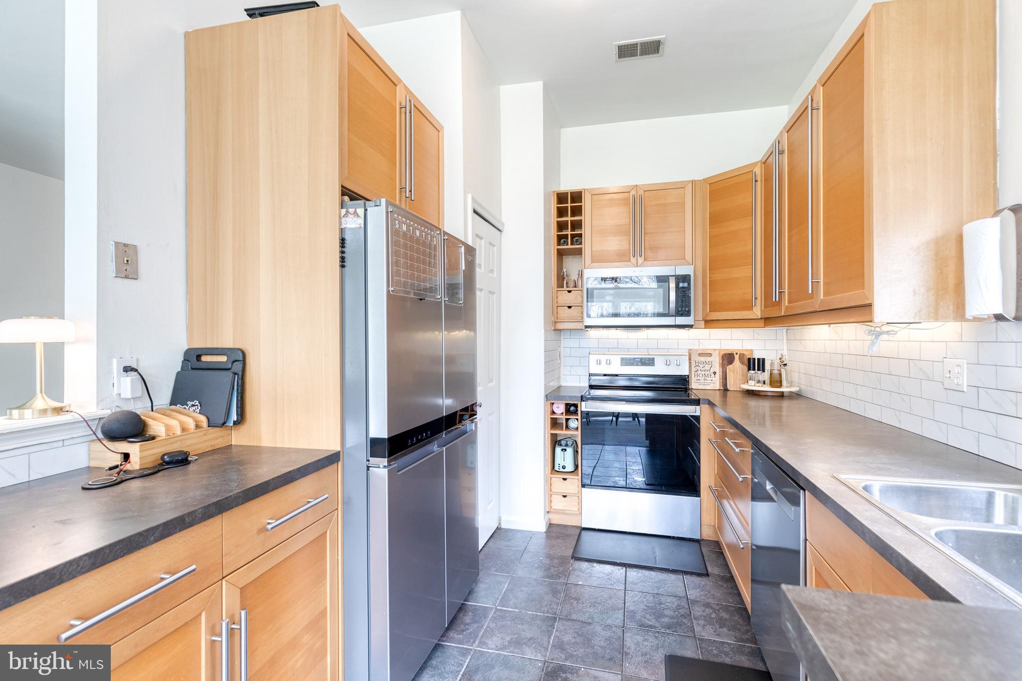 2 Fallen Tree Court, Unit 2A Halethorpe, MD 21227 - Photo 13 of 24