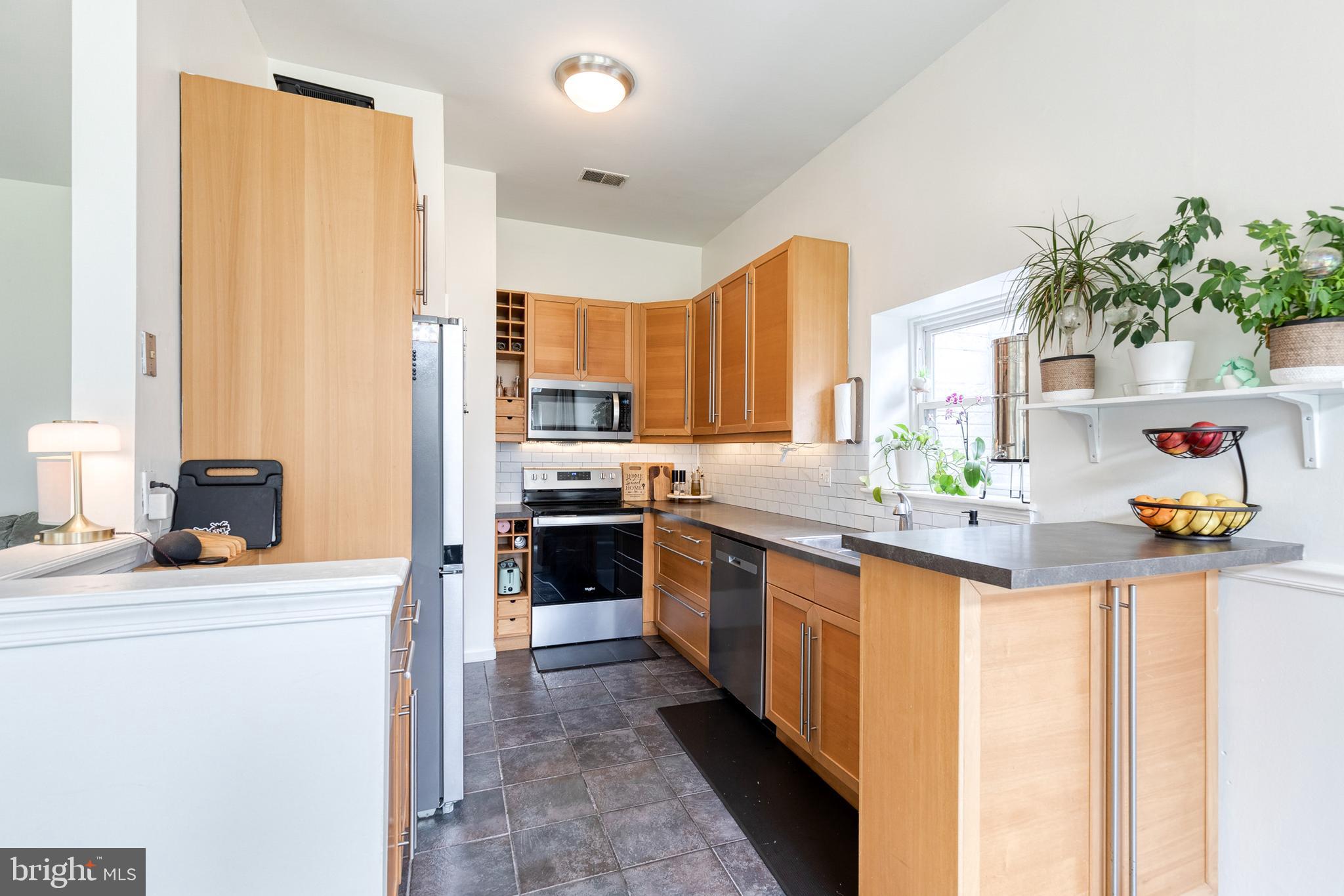 2 Fallen Tree Court, Unit 2A Halethorpe, MD 21227 - Photo 10 of 24